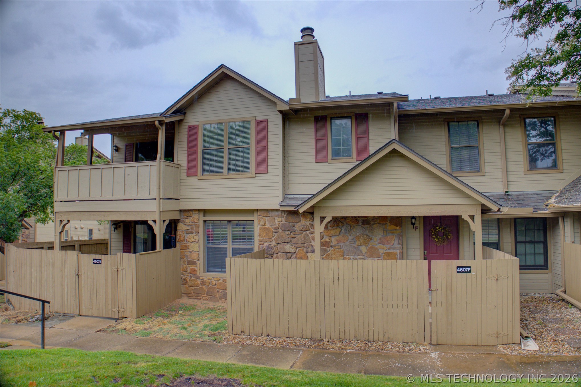 4607 E 93rd Court 18-f Property Photo 2