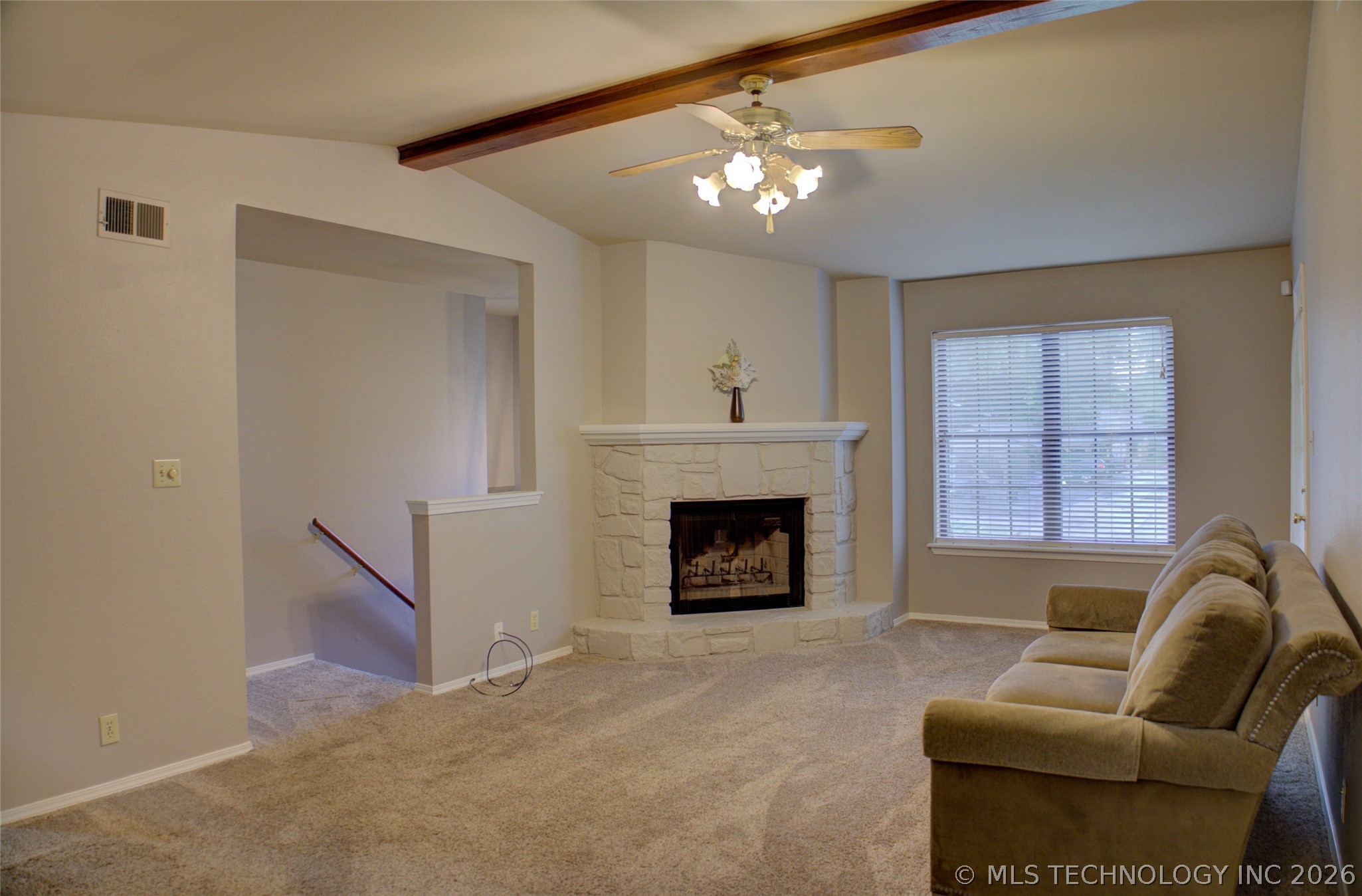 4607 E 93rd Court 18-f Property Photo 4