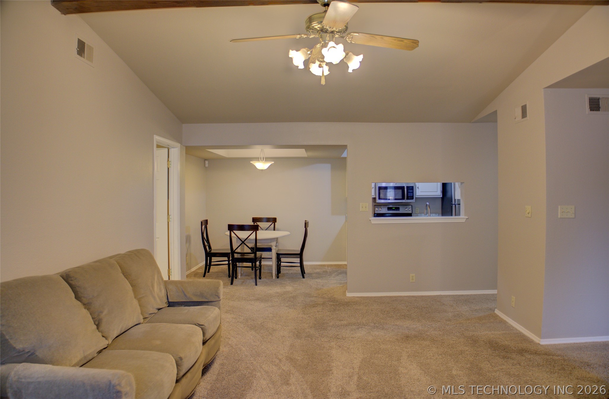 4607 E 93rd Court 18-f Property Photo 7