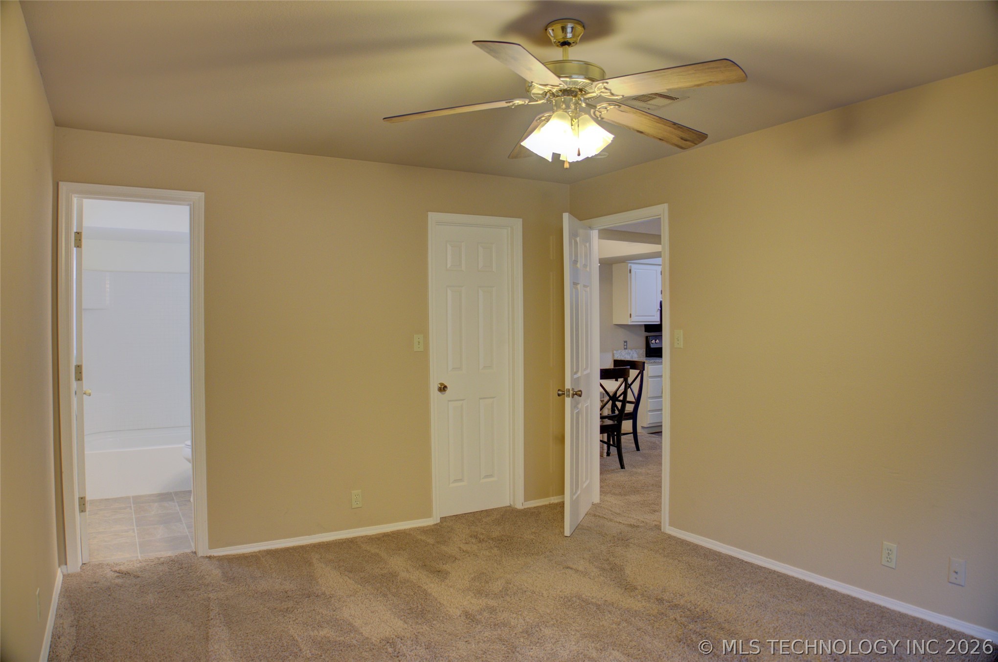 4607 E 93rd Court 18-f Property Photo 19