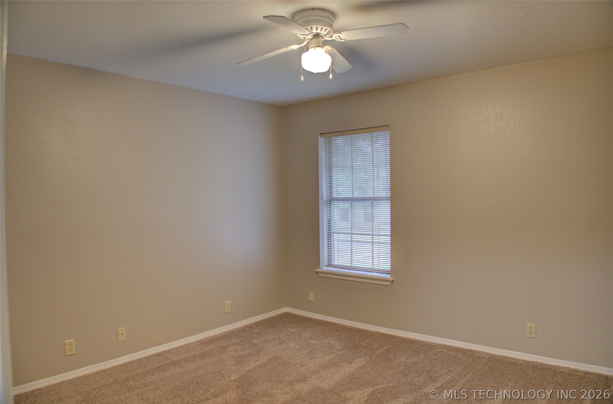 4607 E 93rd Court 18-f Property Photo 26