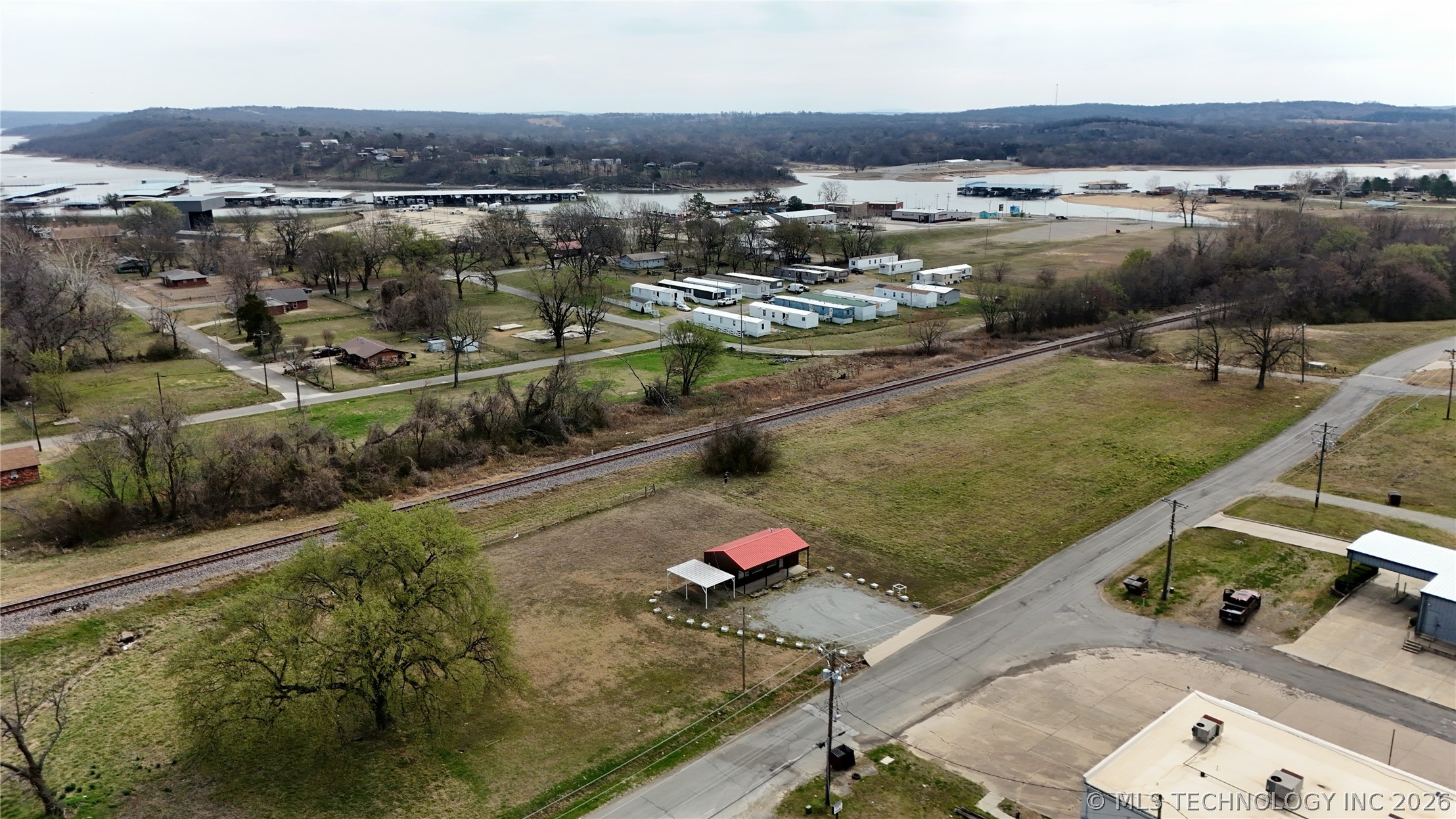 300 S Front Street Property Photo 27