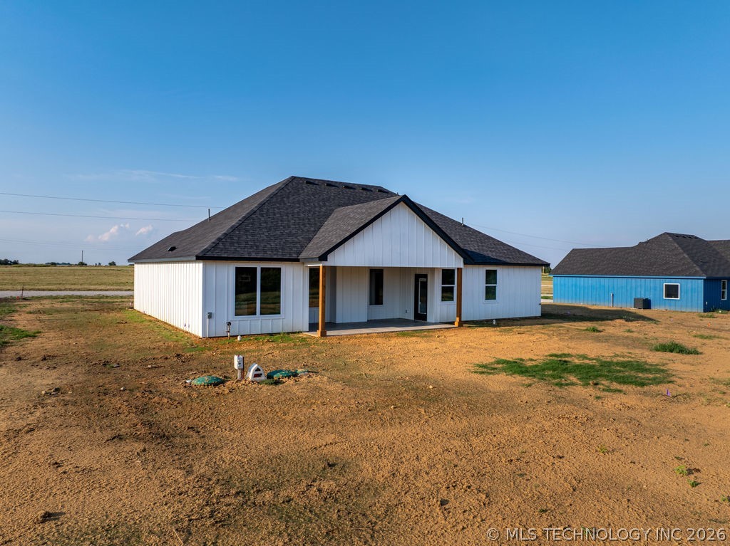 13123 Whimsical Lane Property Photo 5