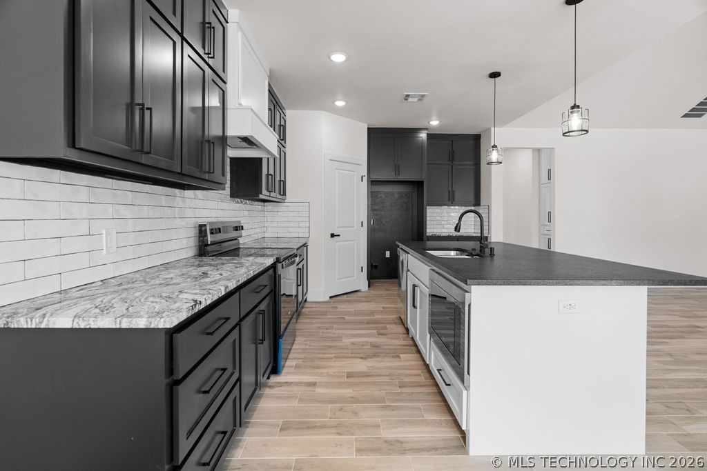 13123 Whimsical Lane Property Photo 12