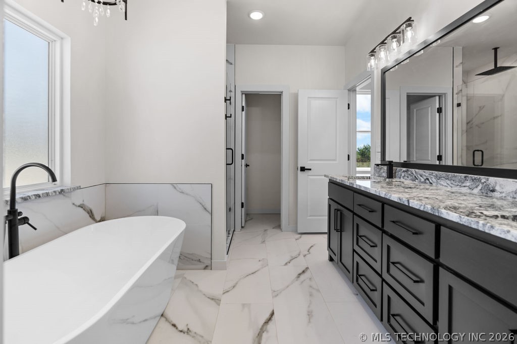 13123 Whimsical Lane Property Photo 26