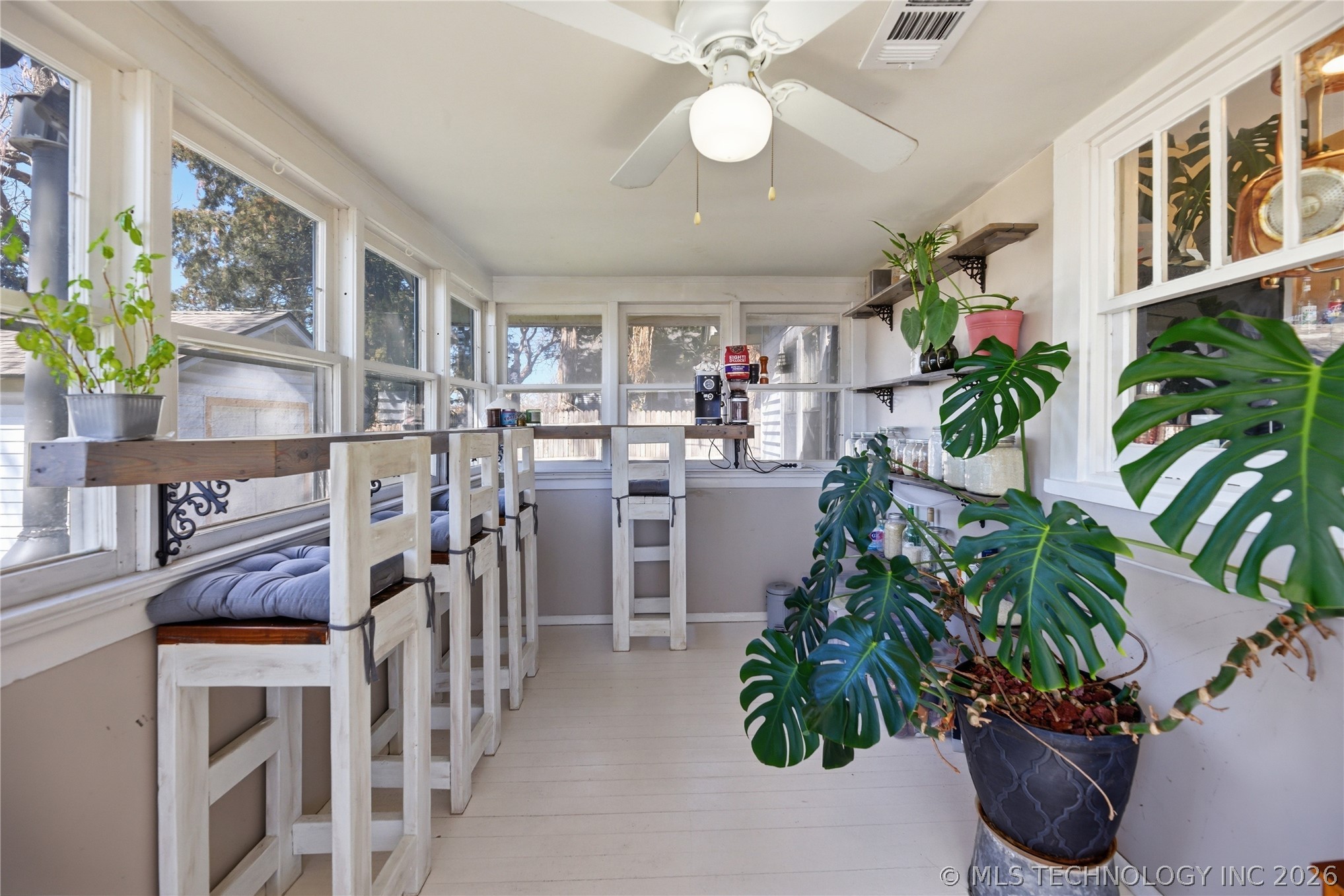 316 N Roosevelt Avenue Property Photo 13