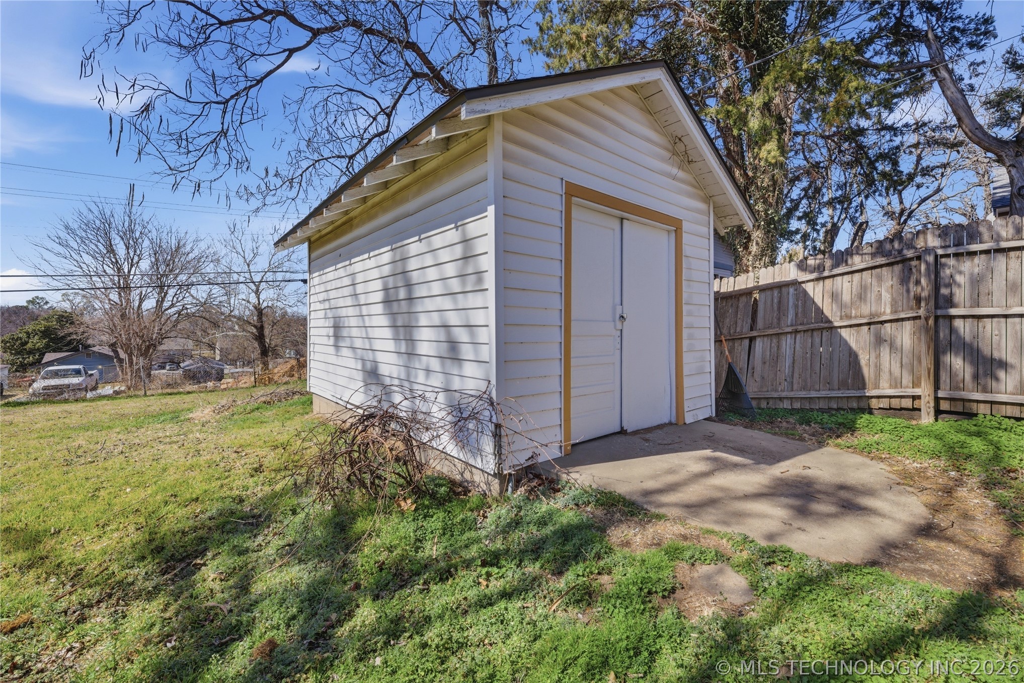 316 N Roosevelt Avenue Property Photo 23