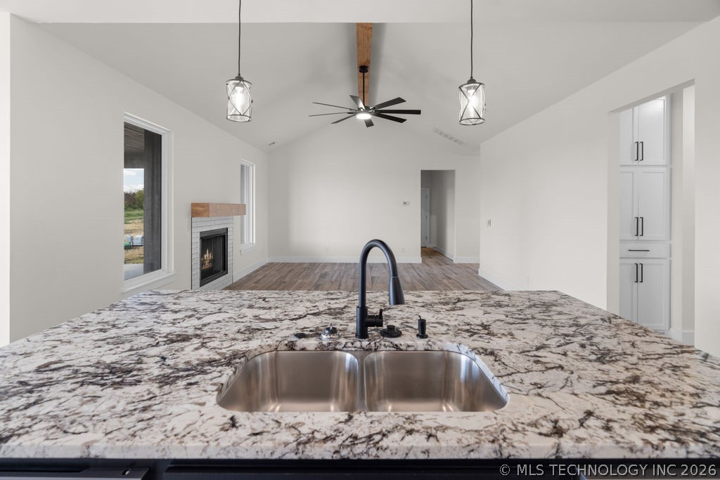 13183 Whimsical Lane Property Photo 14