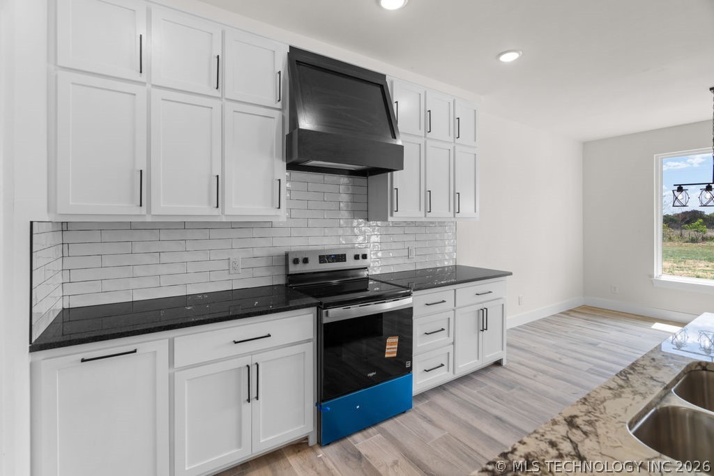 13183 Whimsical Lane Property Photo 15