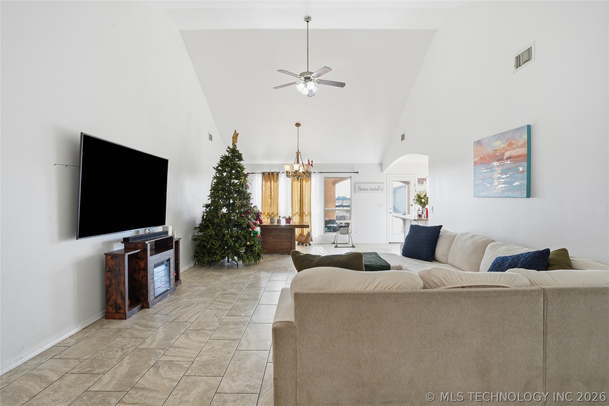 18304 E 43rd Street Property Photo 13