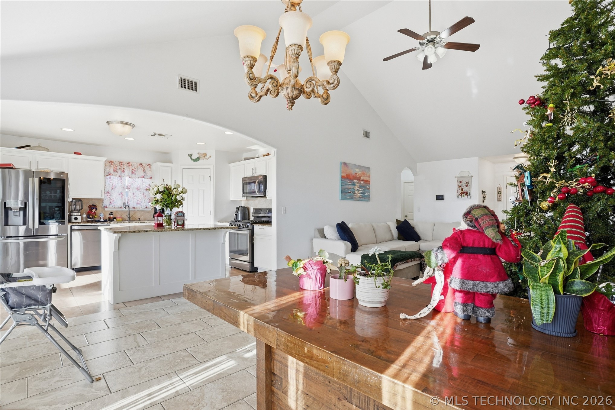 18304 E 43rd Street Property Photo 20