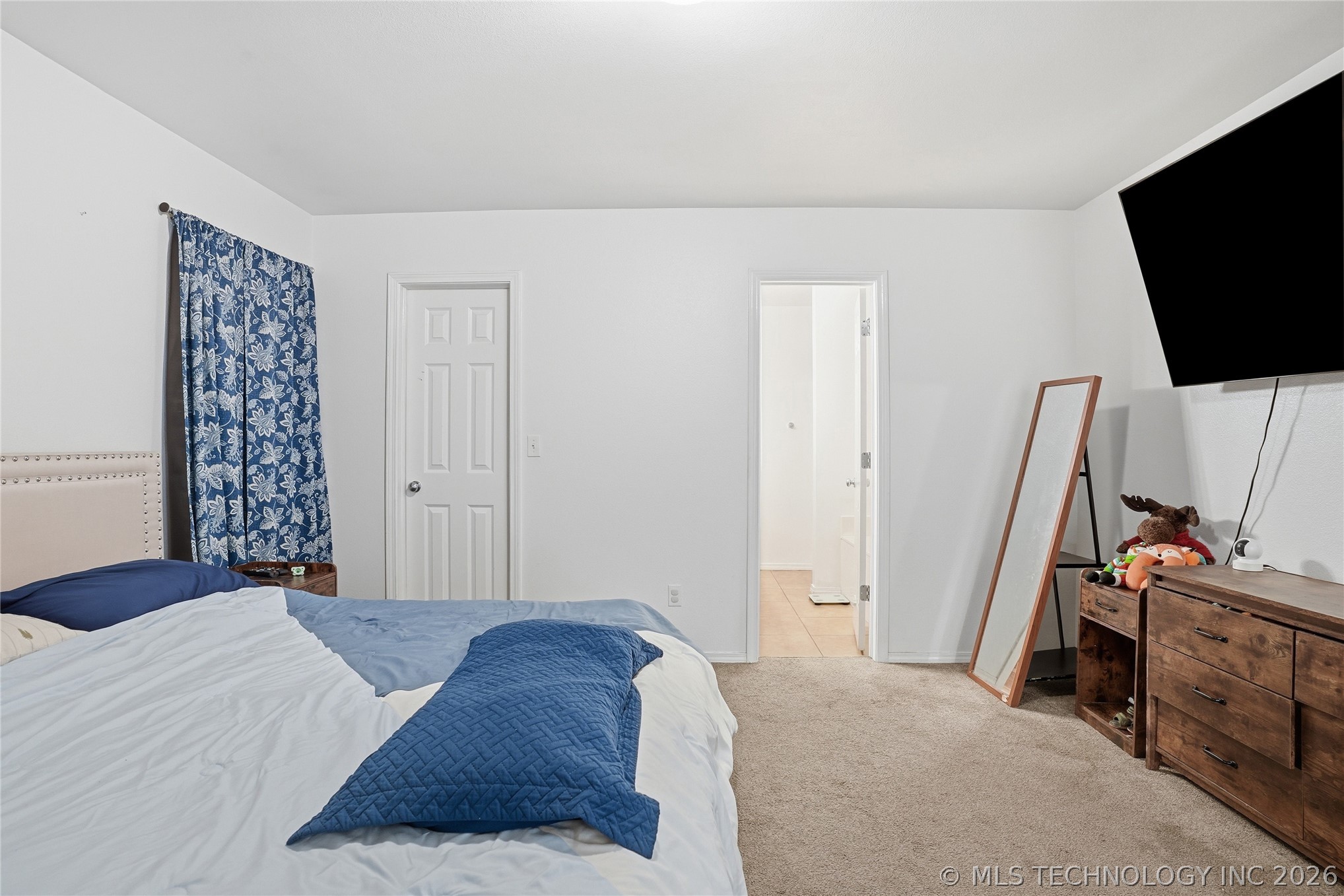 18304 E 43rd Street Property Photo 43