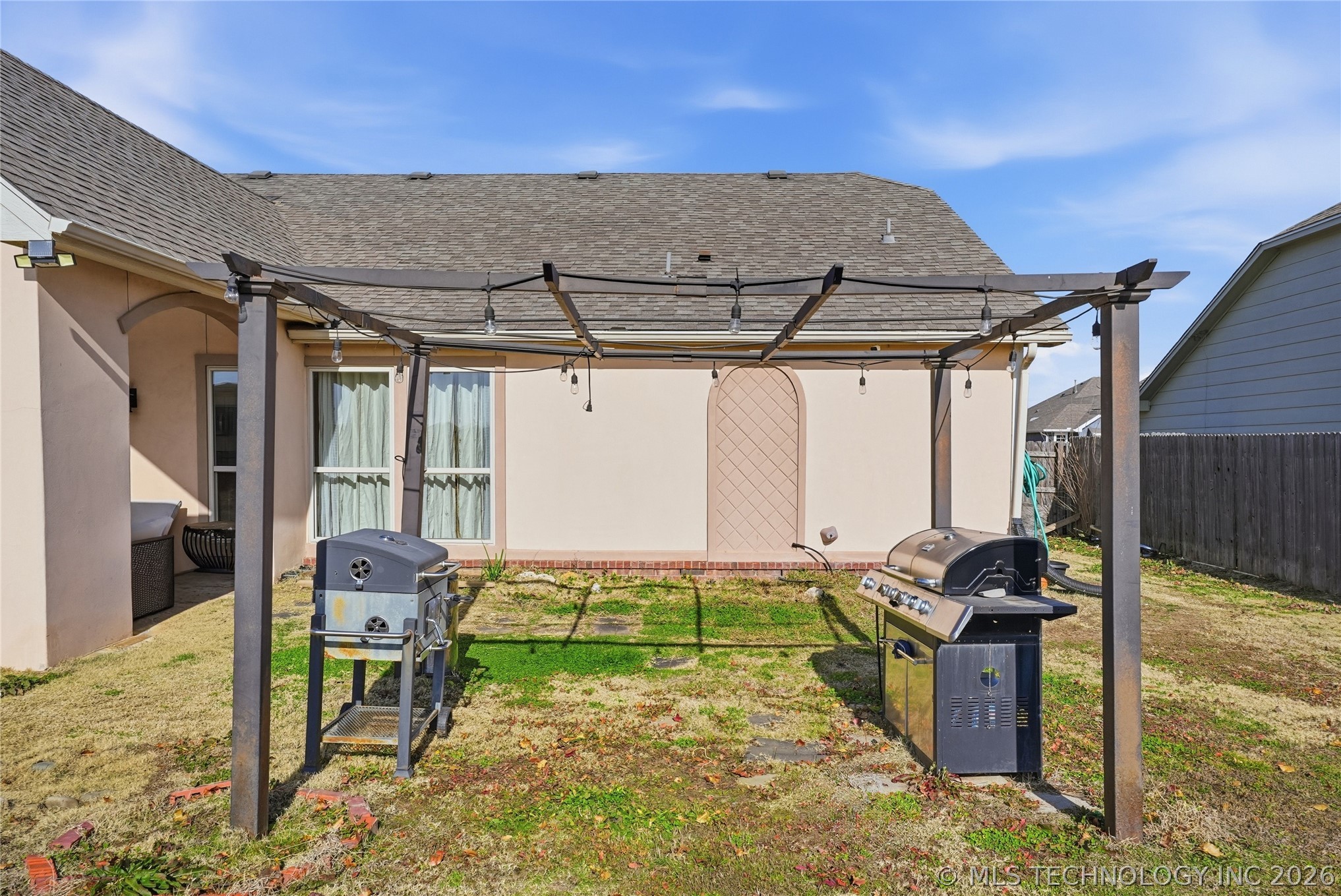 18304 E 43rd Street Property Photo 55