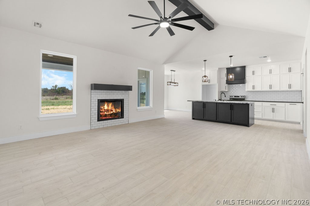 13203 Whimsical Lane Property Photo 6