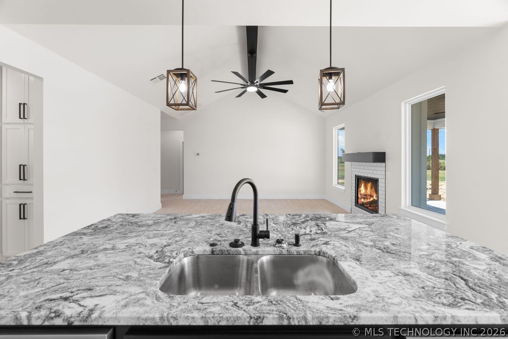 13203 Whimsical Lane Property Photo 12