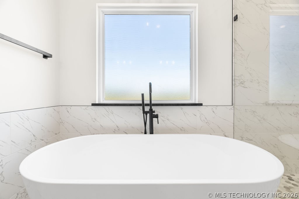 13203 Whimsical Lane Property Photo 25