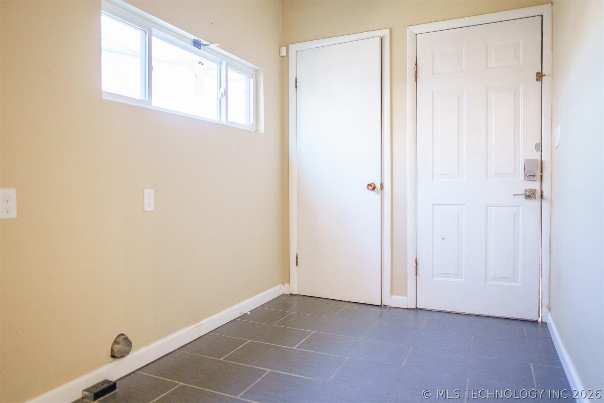 523 S 48th West Avenue Property Photo 20