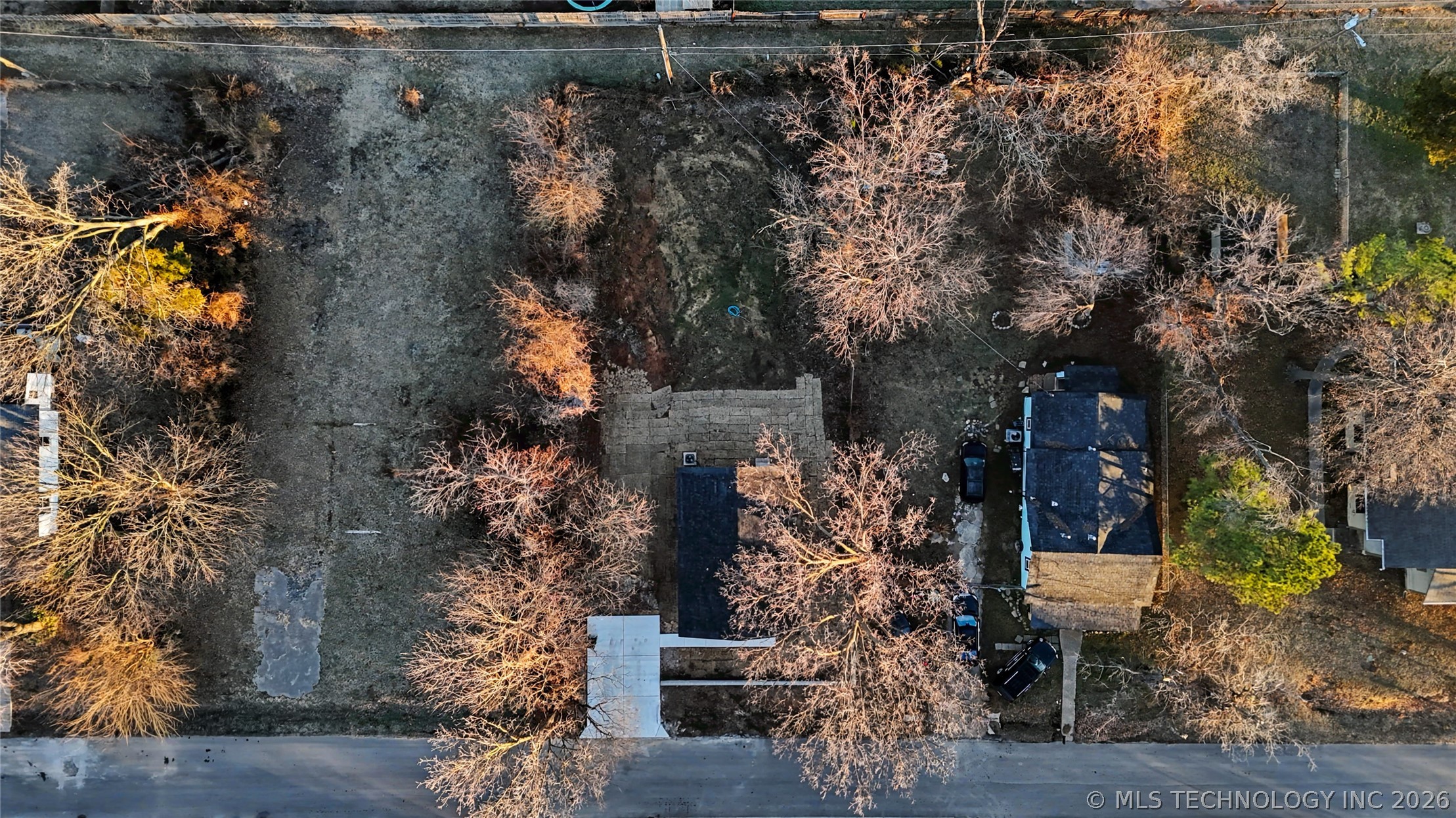 215 W Burnham Avenue Property Photo 26