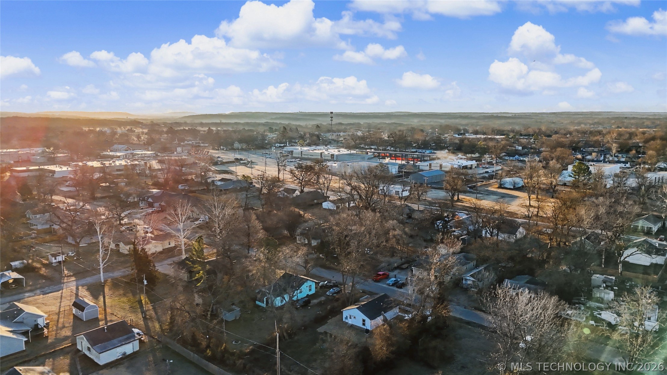 215 W Burnham Avenue Property Photo 27