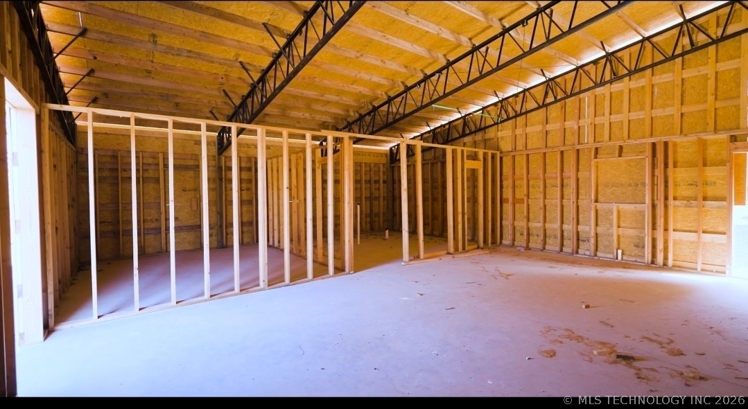 42073 W 281st Street S Property Photo 2