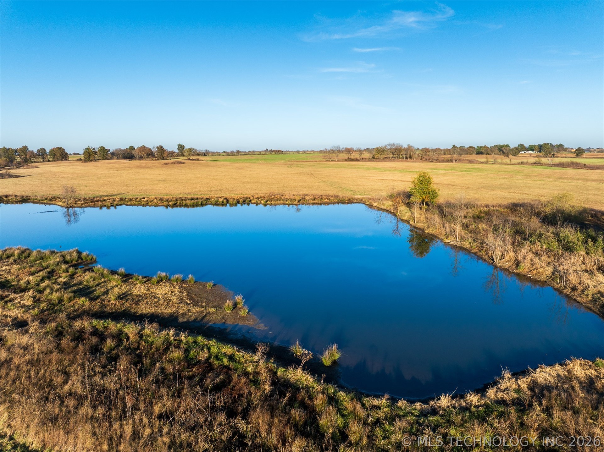 110 E 220 Road Property Photo 11