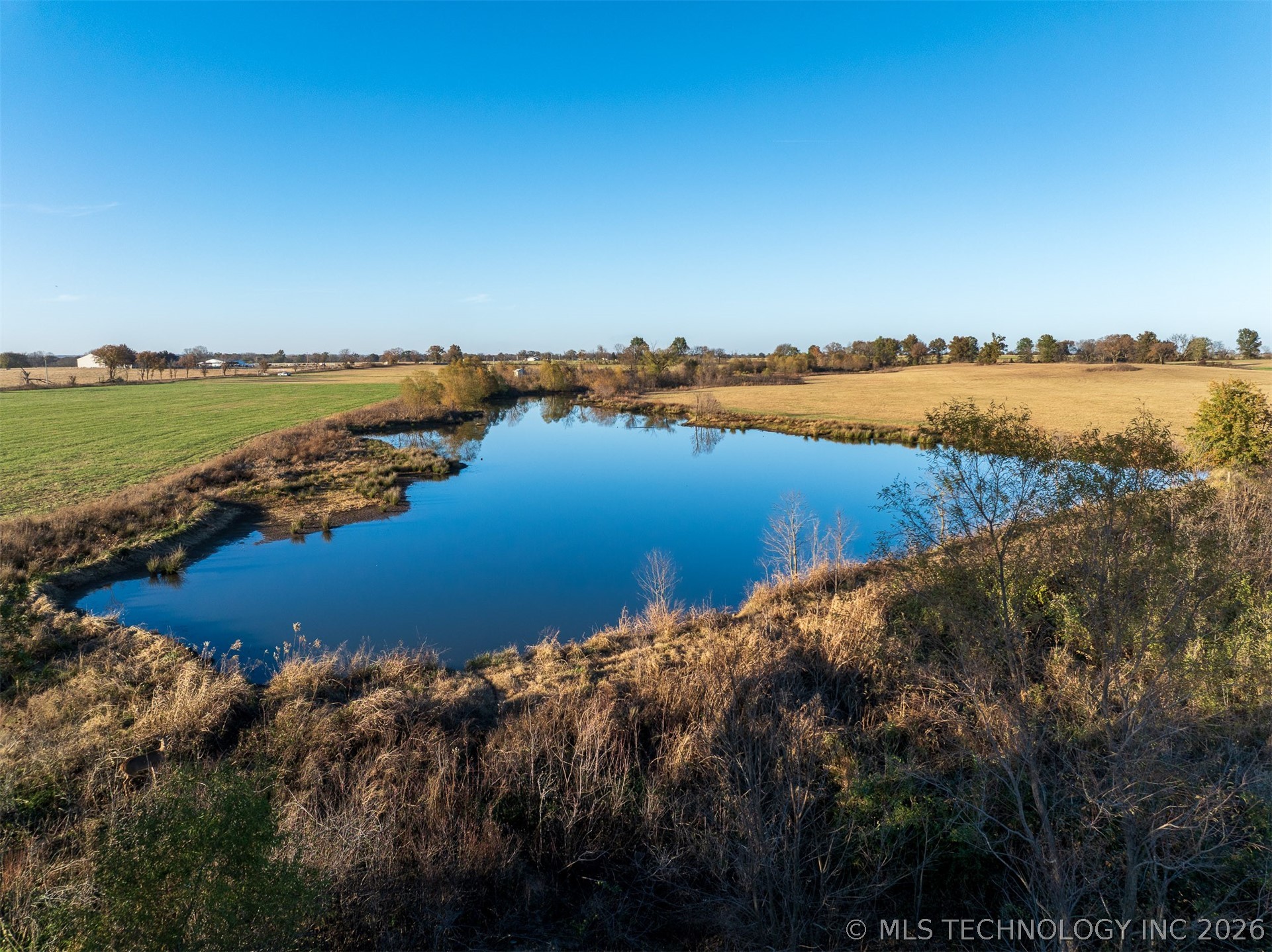 110 E 220 Road Property Photo 12