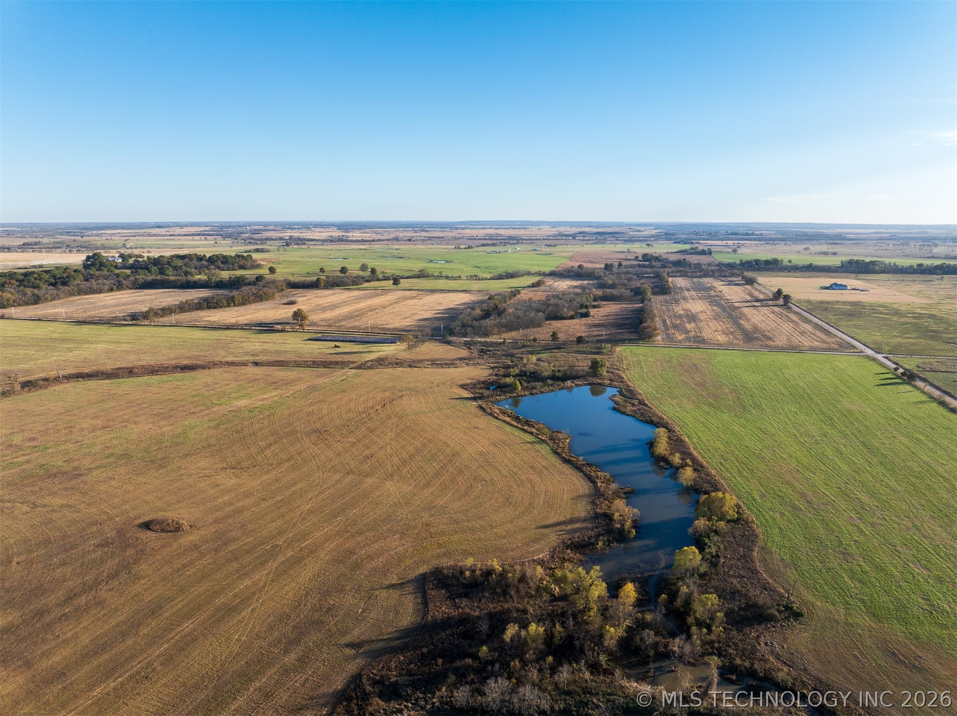 110 E 220 Road Property Photo 14