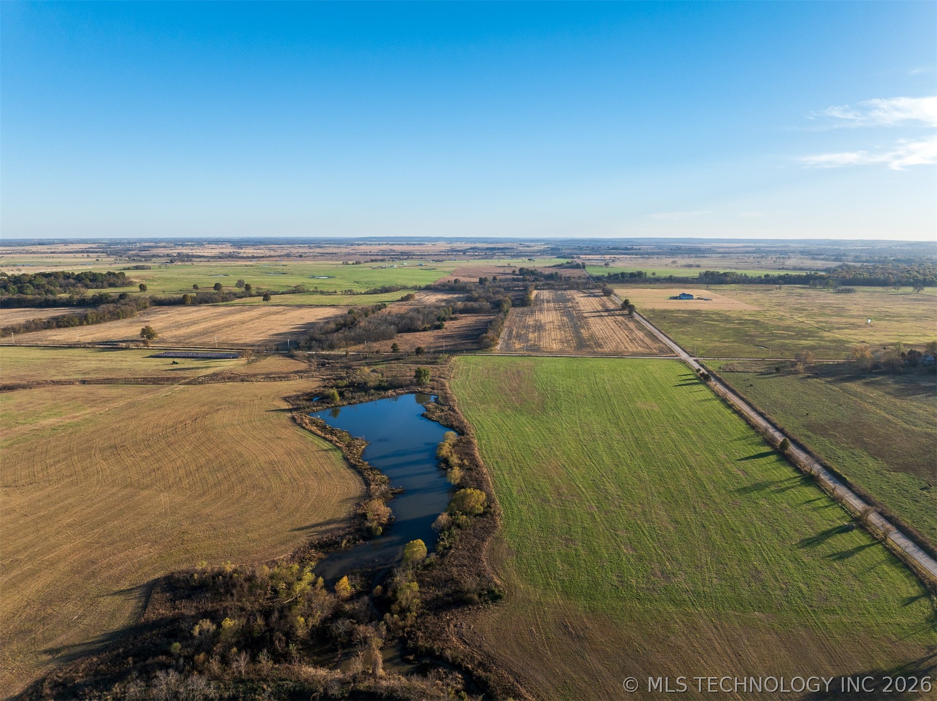 110 E 220 Road Property Photo 15