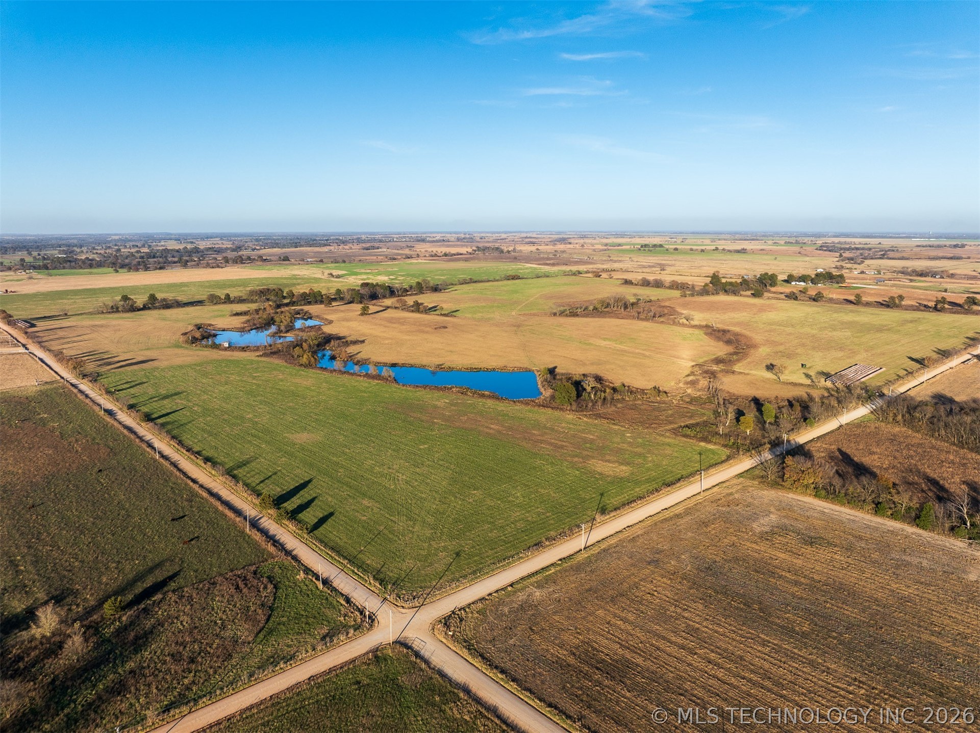 110 E 220 Road Property Photo 18