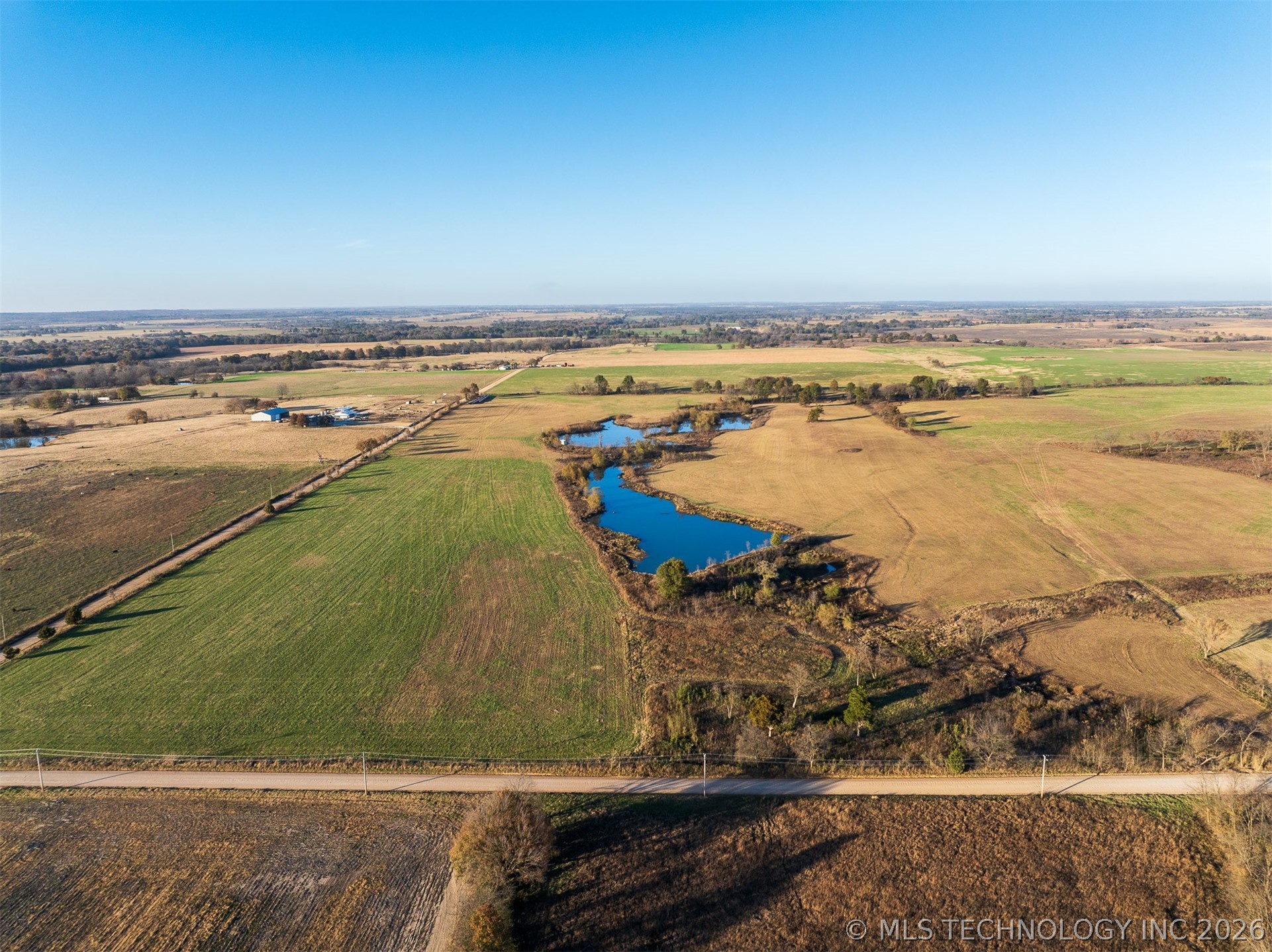 110 E 220 Road Property Photo 20