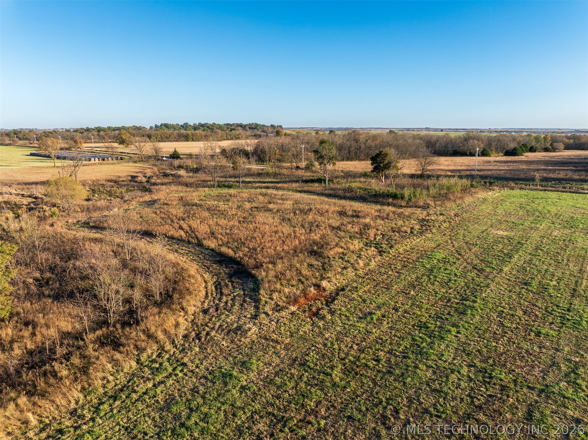 110 E 220 Road Property Photo 32