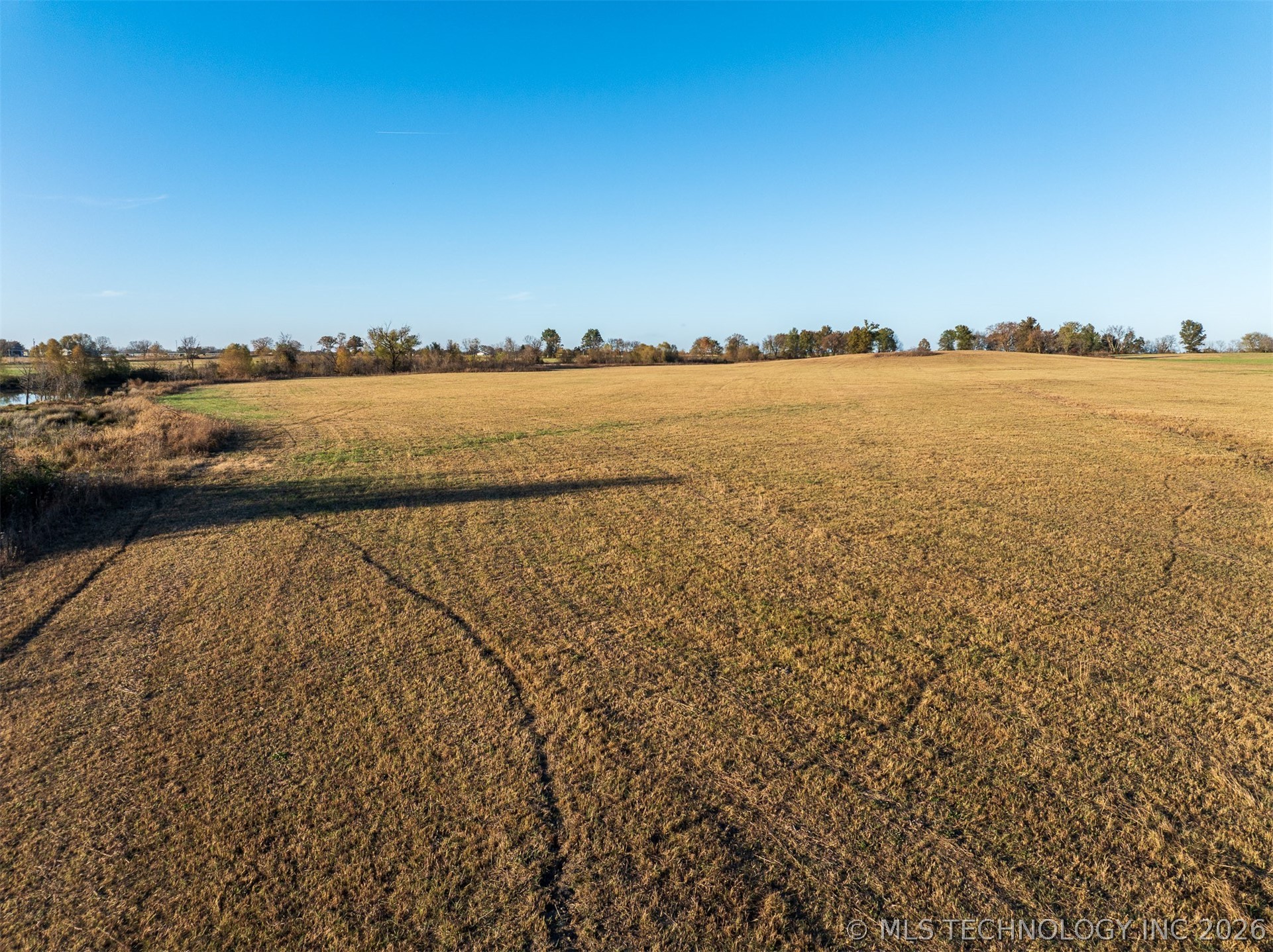 110 E 220 Road Property Photo 40