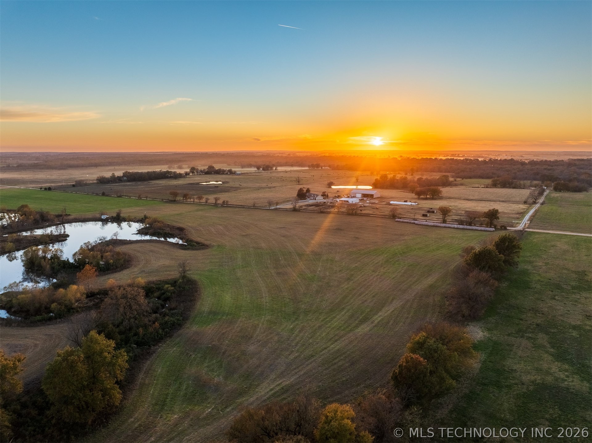 110 E 220 Road Property Photo 76