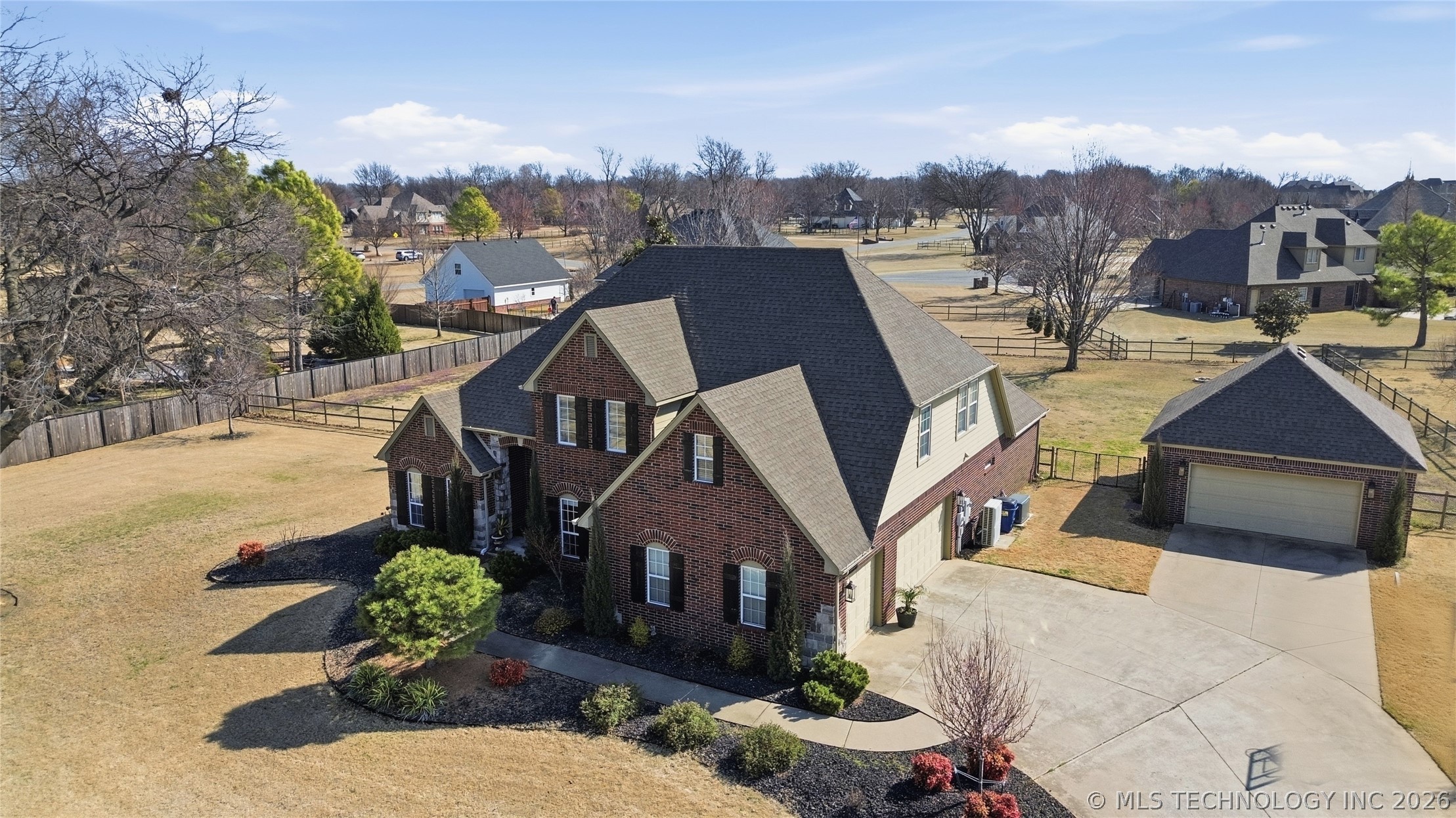 7177 N 196th East Avenue Property Photo 3