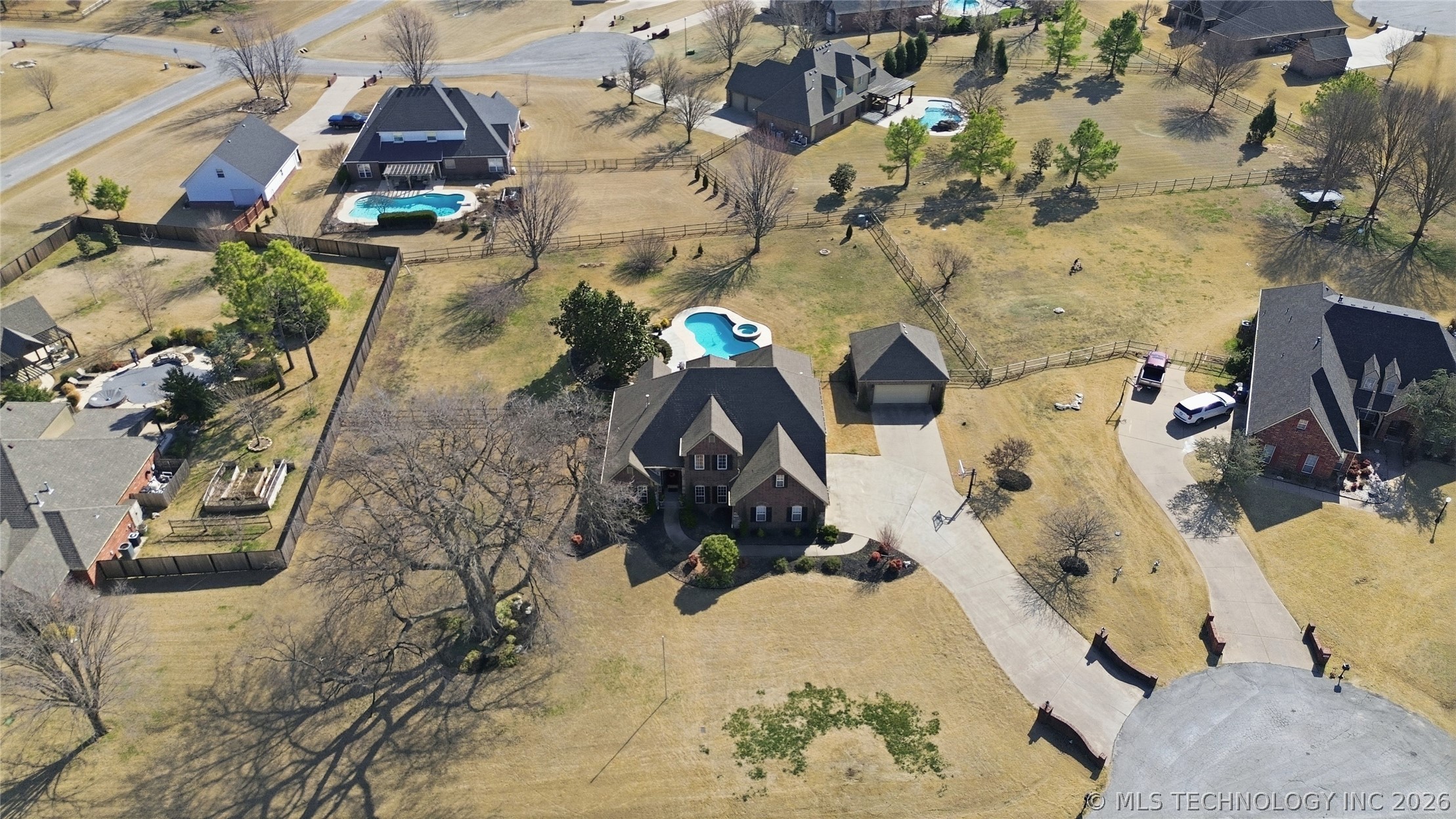 7177 N 196th East Avenue Property Photo 6