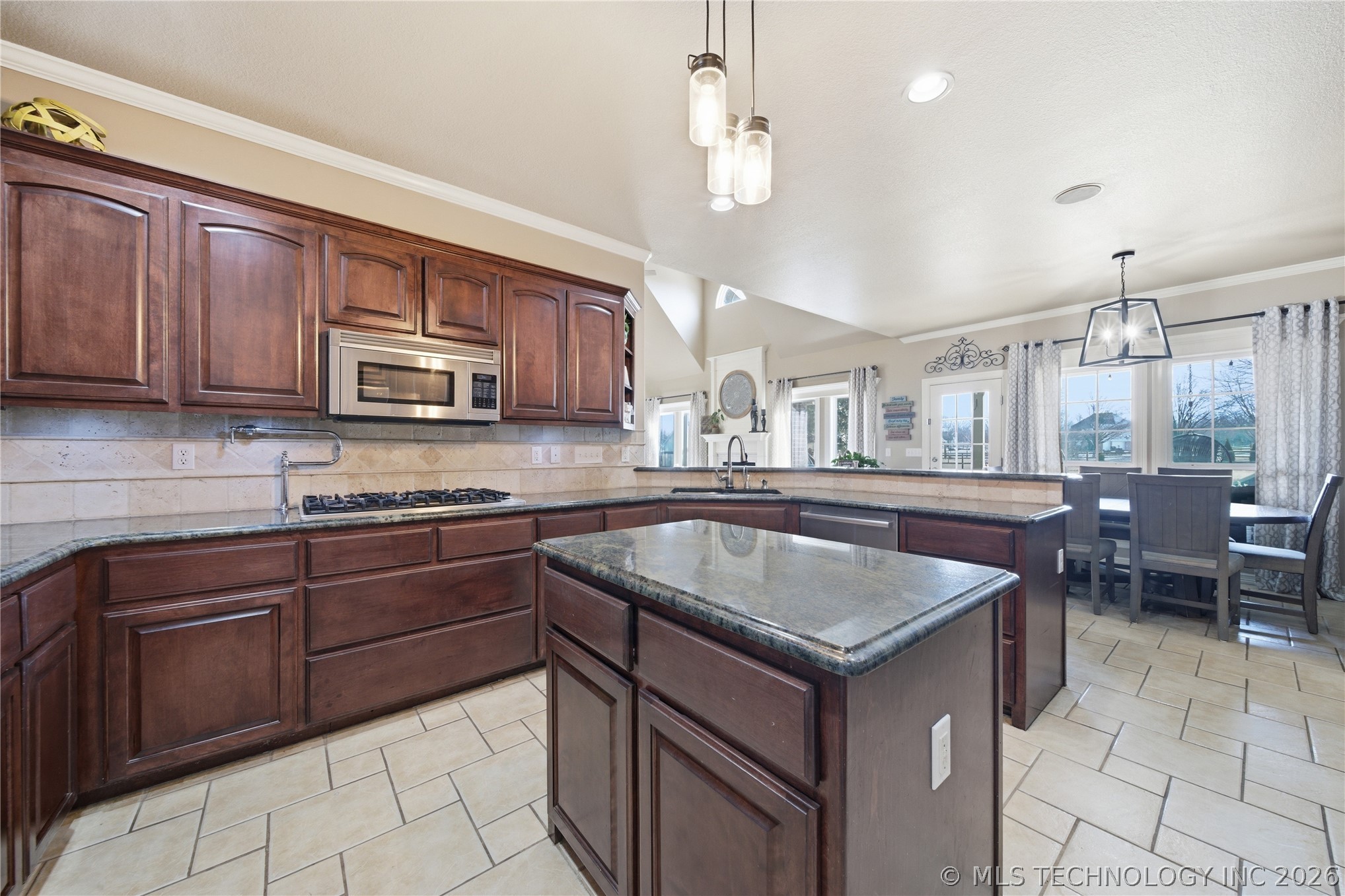 7177 N 196th East Avenue Property Photo 21