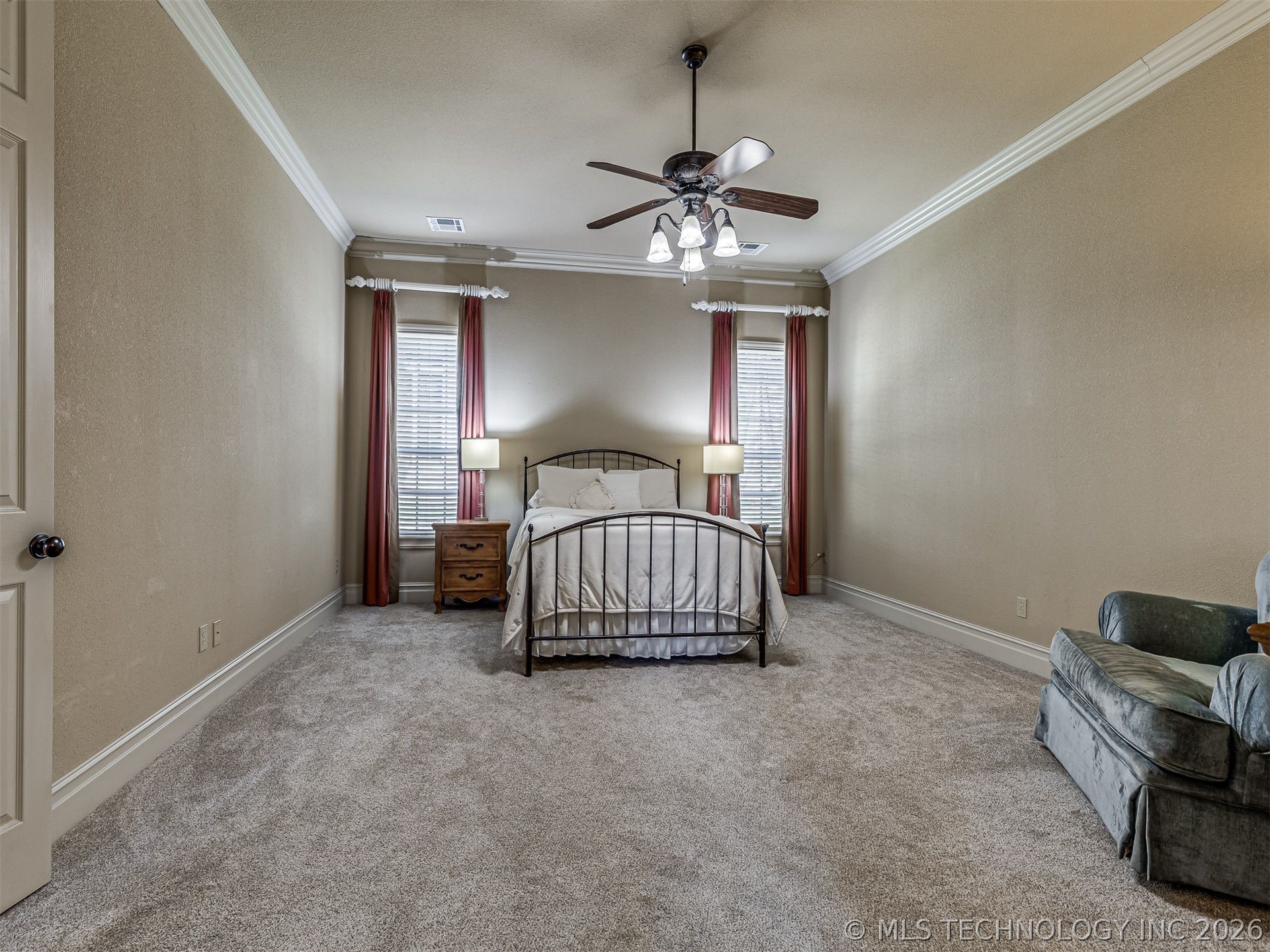 10624 S 91st East Avenue Property Photo 31