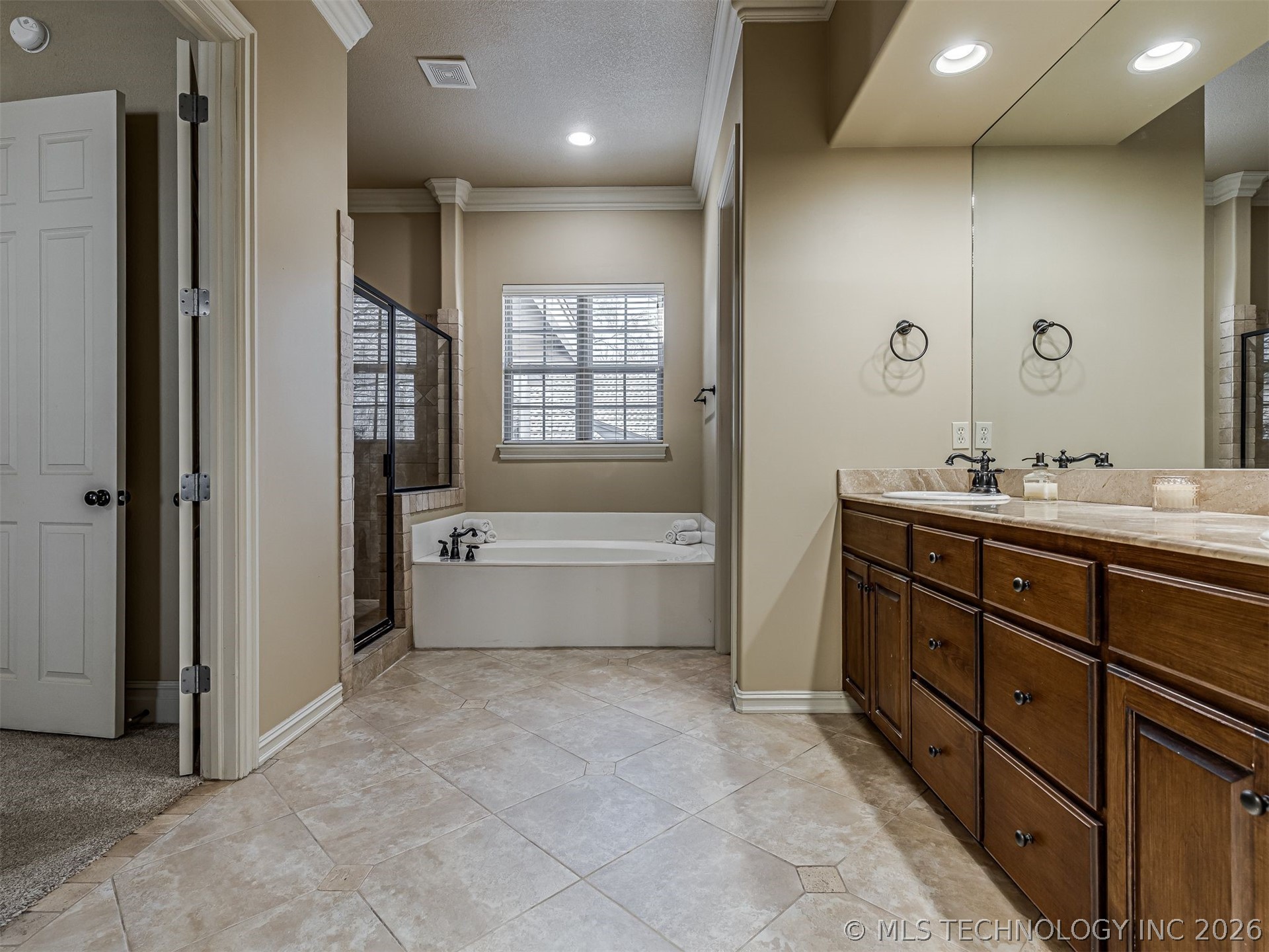 10624 S 91st East Avenue Property Photo 36