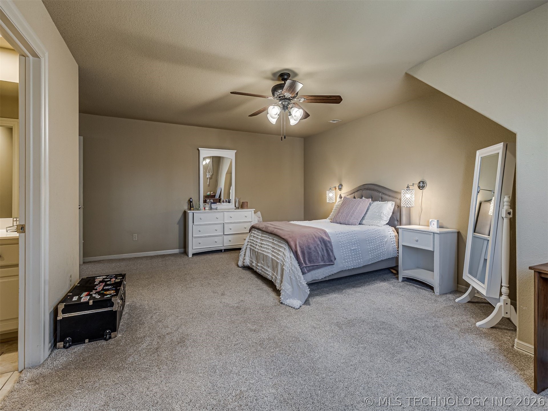 10624 S 91st East Avenue Property Photo 47