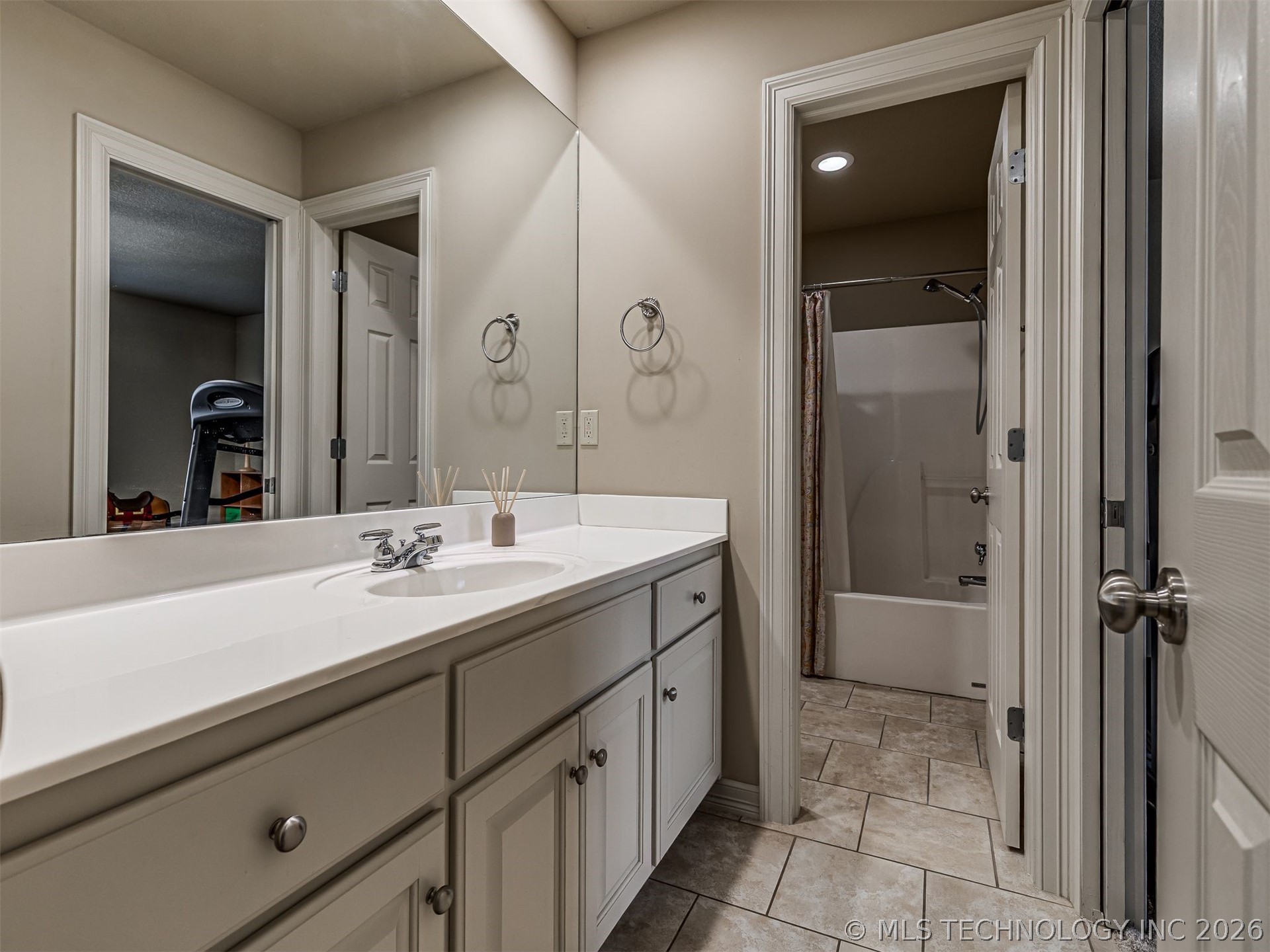 10624 S 91st East Avenue Property Photo 50