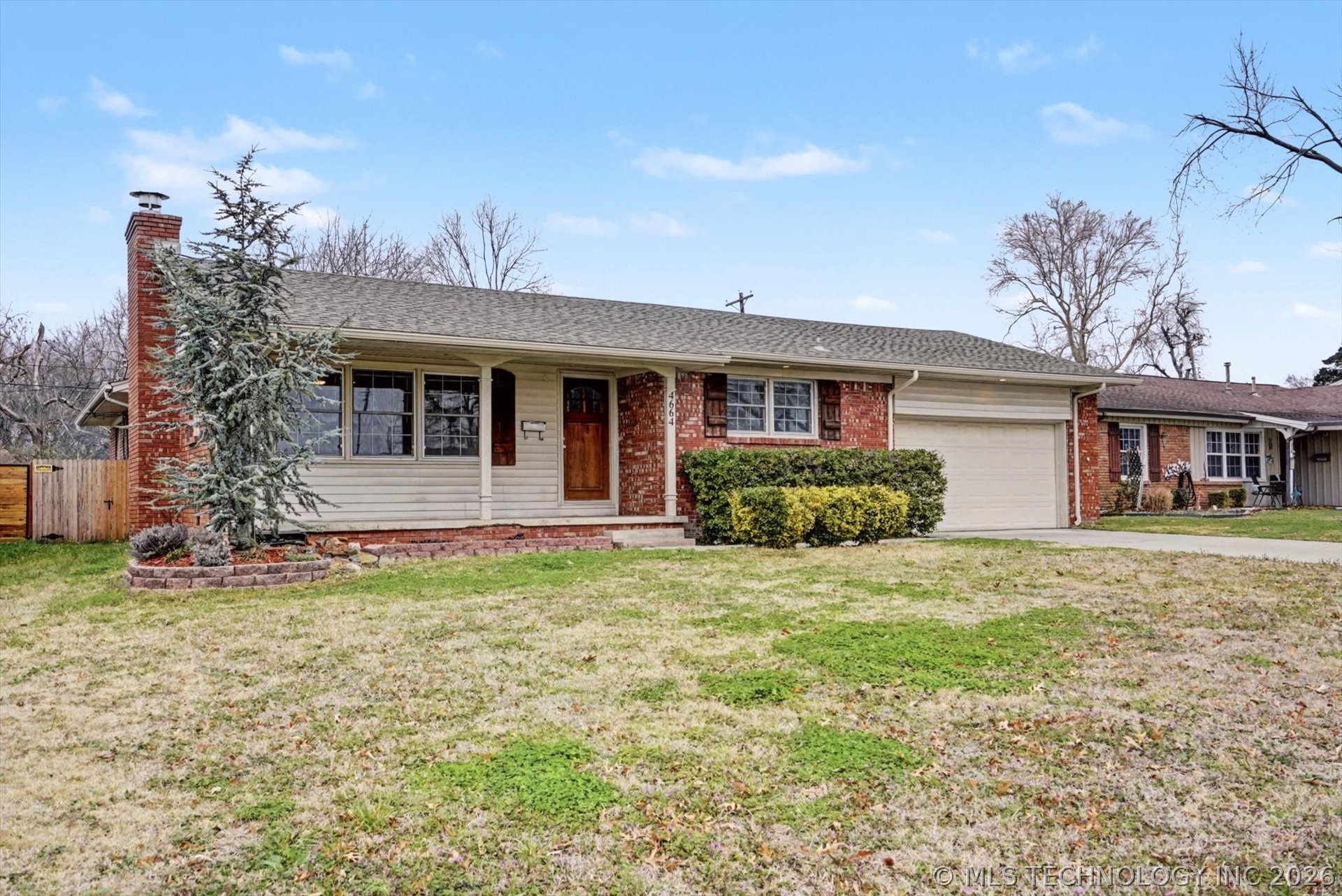4664 S Winston Avenue Property Photo 1