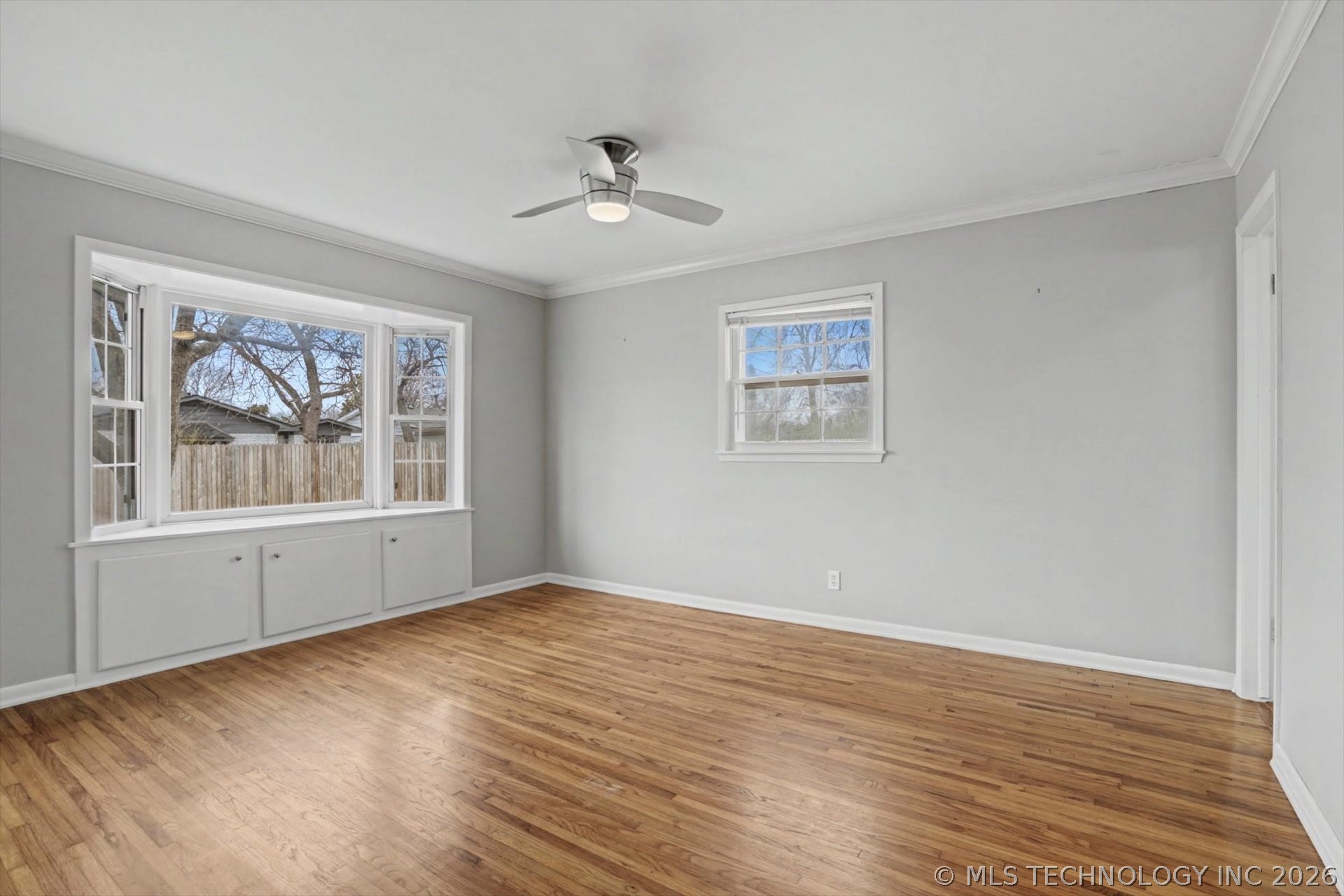 4664 S Winston Avenue Property Photo 15