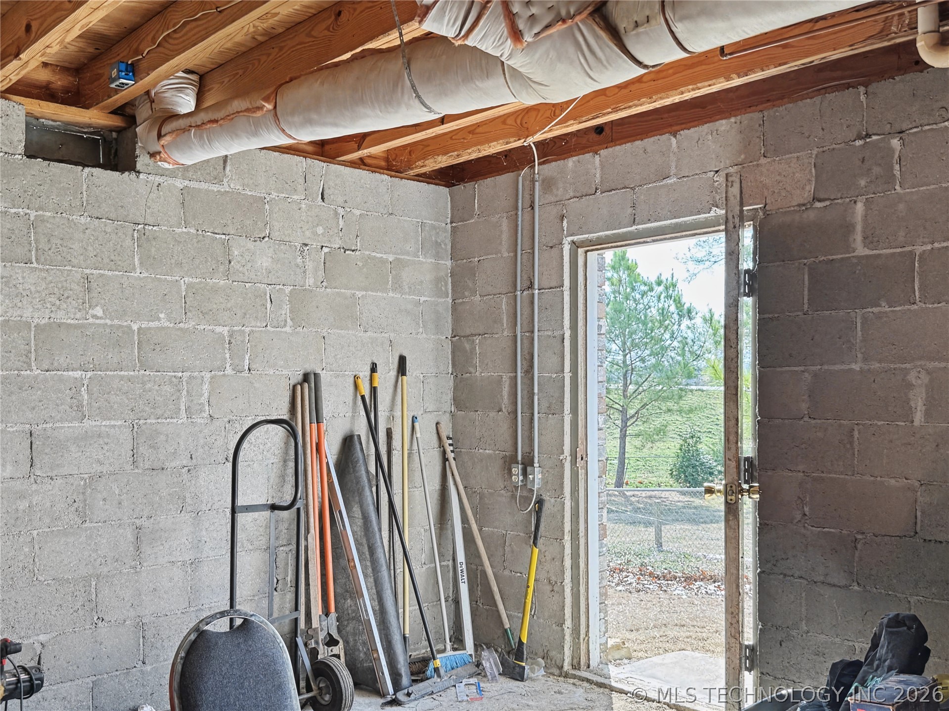 5273 Jeanette Lane Property Photo 55