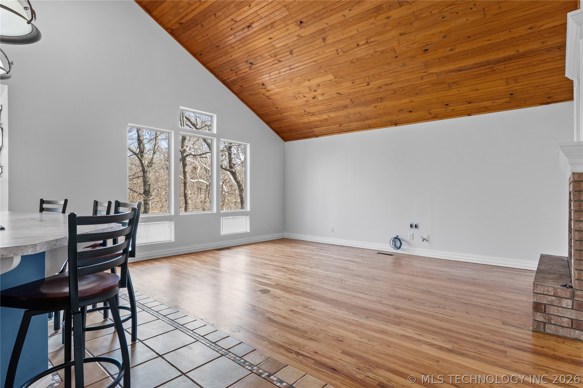 15 S 275th East Avenue Property Photo 15