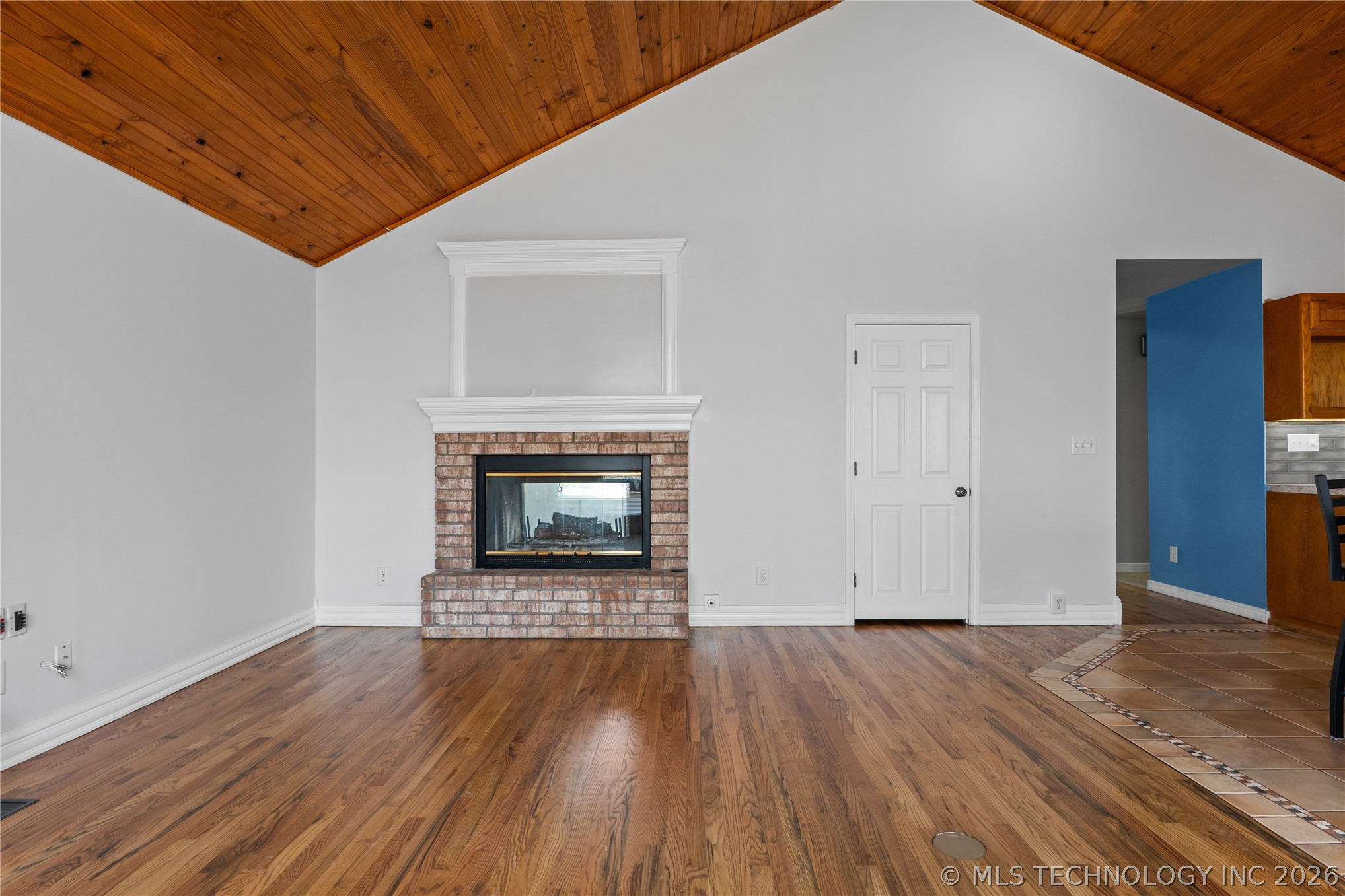 15 S 275th East Avenue Property Photo 18