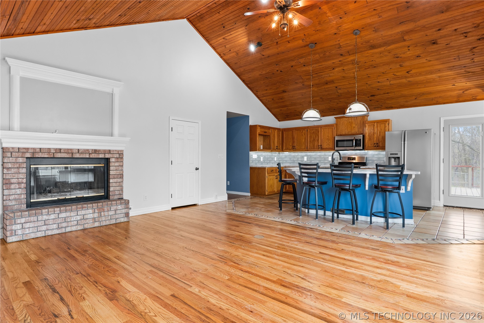15 S 275th East Avenue Property Photo 21