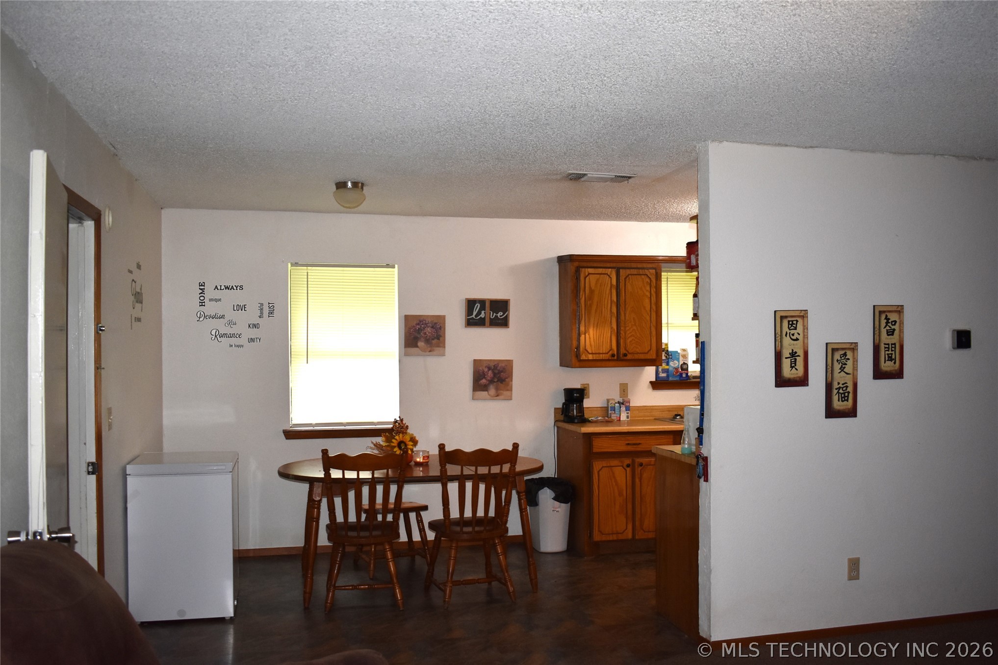 708 S J Street Property Photo 5