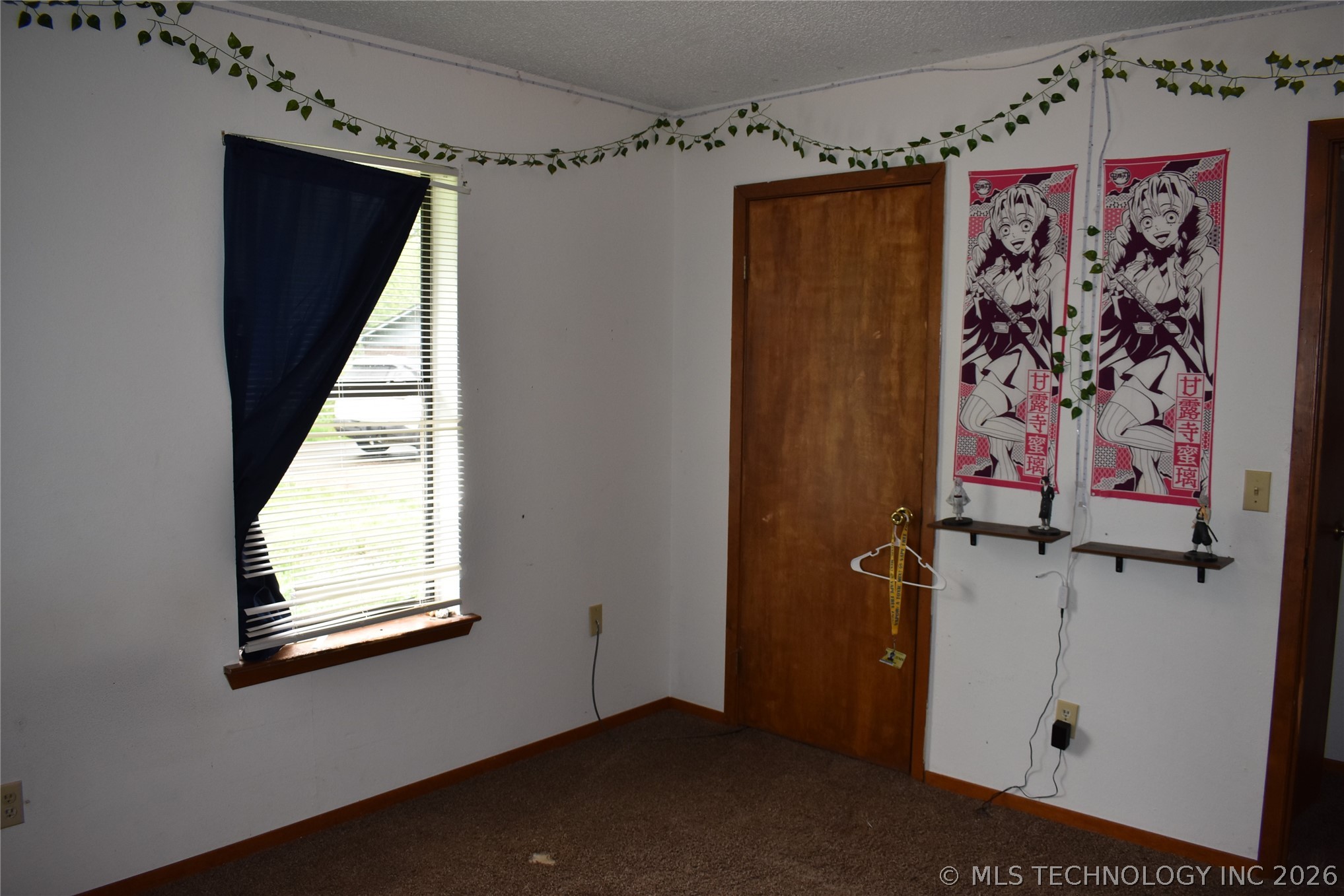 708 S J Street Property Photo 14