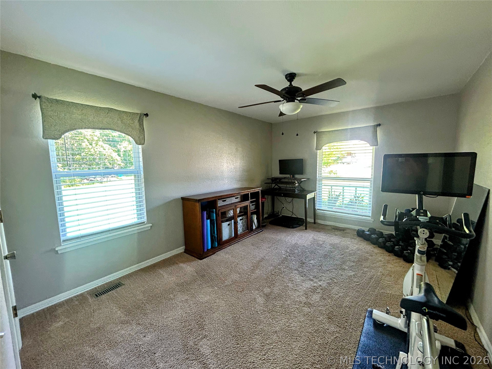 12866 S 279th East Avenue Property Photo 32