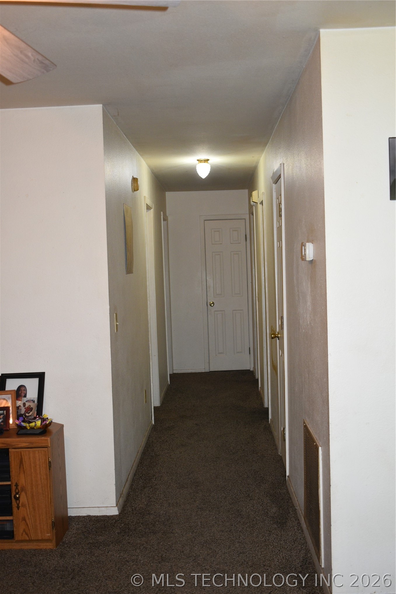 708 W Sterret Street Property Photo 9